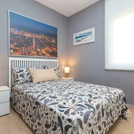 S12 - Front --free Wifi- Appartement