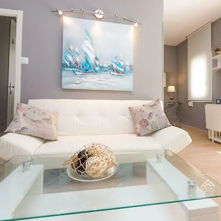 S12 - Front --free Wifi- Appartement